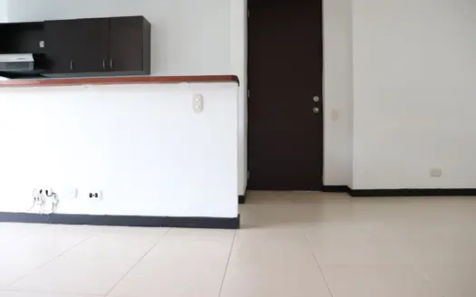 Apartamento en arriendo – Loma del Indio, Medellín