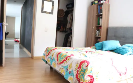 Apartamento en venta – Loma del Indio, Medellín