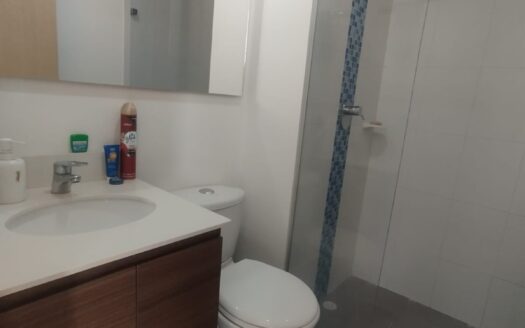 Arrriendo muy bonito apartamento cerca avenida las palmas