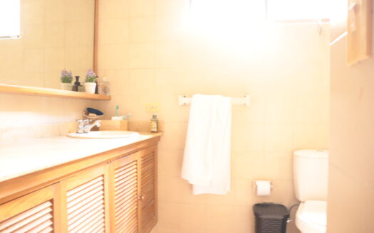 VENTA DE APARTAMENTO MUY AGRADABLE Y GENEROSA AREA EN EL POBLADO